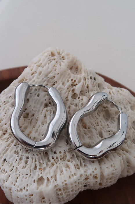 Non-Tarnish Oval Hoop Earrings