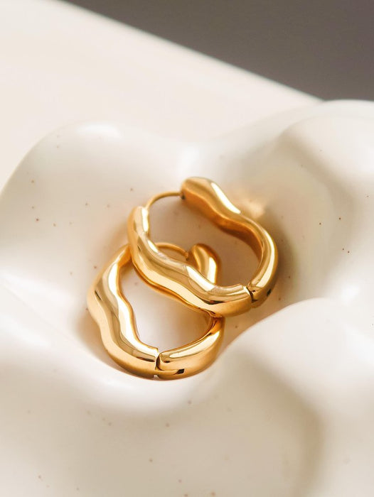 Non-Tarnish Oval Hoop Earrings