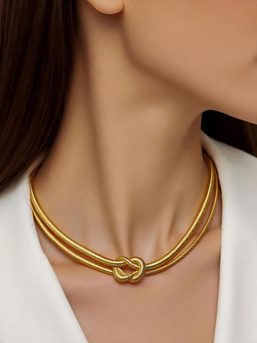 Knot Necklace